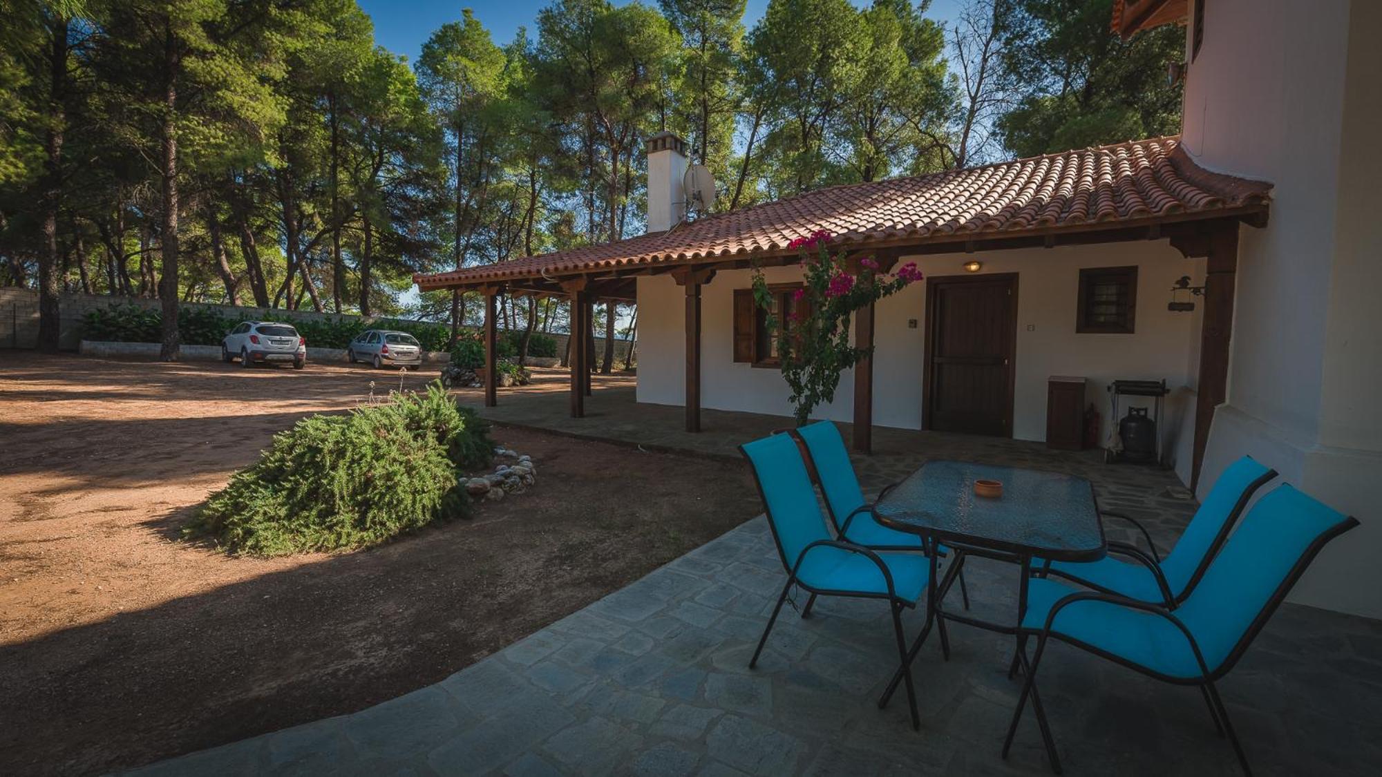 Squirrel Beach Front Villa, Metamorfosi Metamorfosi (Sithonia) Exterior foto