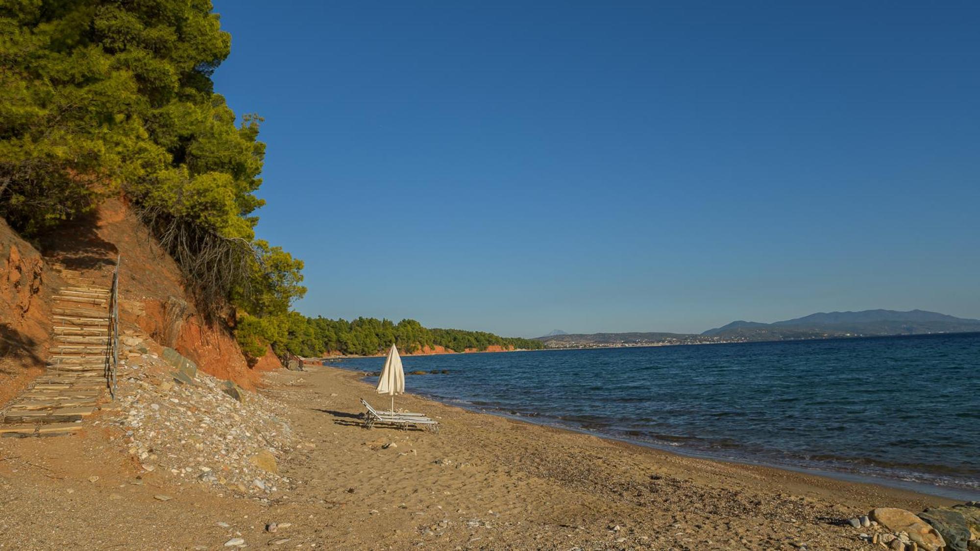Squirrel Beach Front Villa, Metamorfosi Metamorfosi (Sithonia) Exterior foto