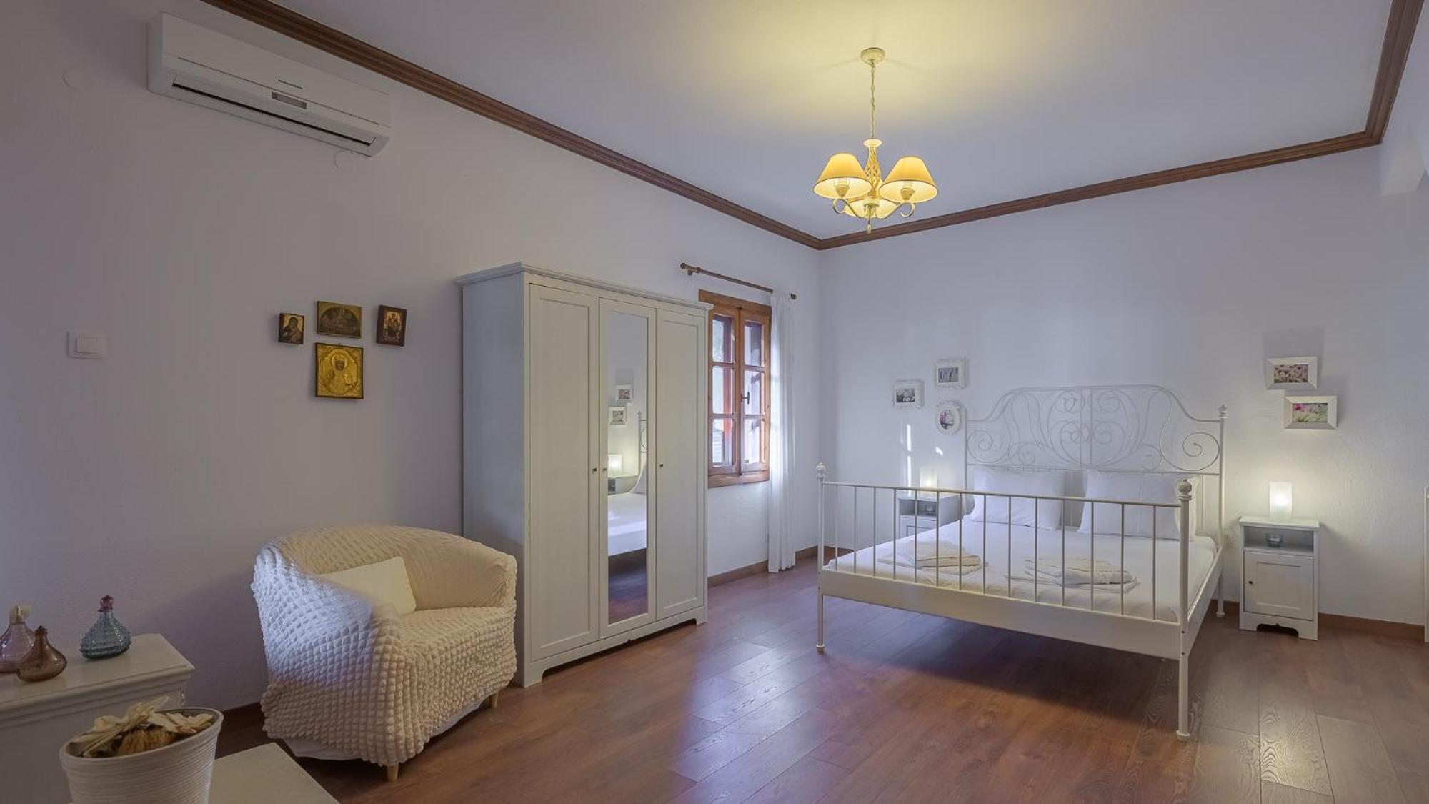 Squirrel Beach Front Villa, Metamorfosi Metamorfosi (Sithonia) Exterior foto